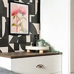 Stylish-5bed-5bath-freeparking-by Fabaccommodation * Бристоль