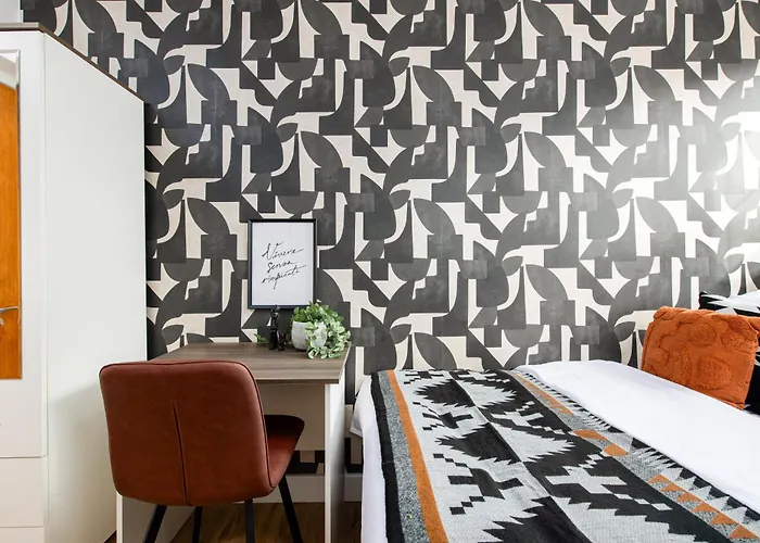 Apartament Stylish-5bed-5bath-freeparking-by Fabaccommodation